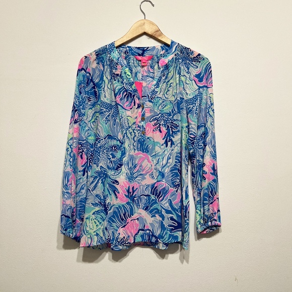 NEW Lilly Pulitzer Elsa Silk Chiffon Saltwater Blue Shade Seekers Print Blouse S - Picture 1 of 4